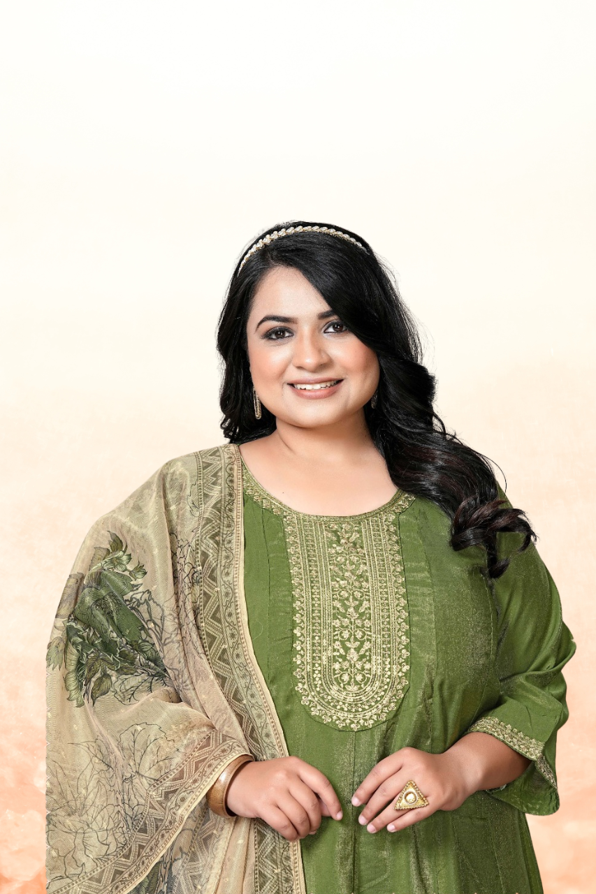 BEAUTIFUL 3 PIECE ROMAN SHIMMER SUIT WITH DIGITAL DUPATTA – 3XL TO 5XL
