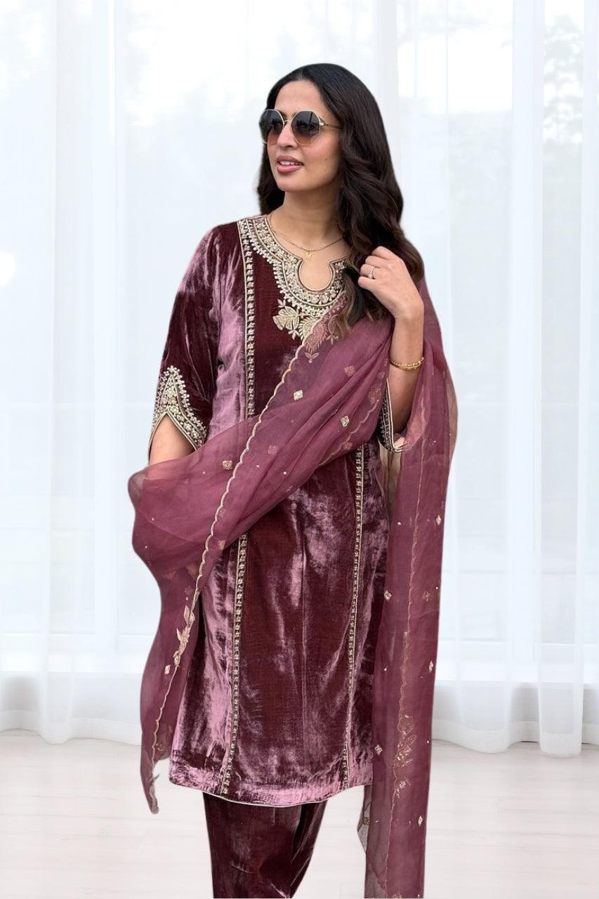 VELVET ONION PINK 3 PIECE EMROIDERY SUITE WITH DUPATTA