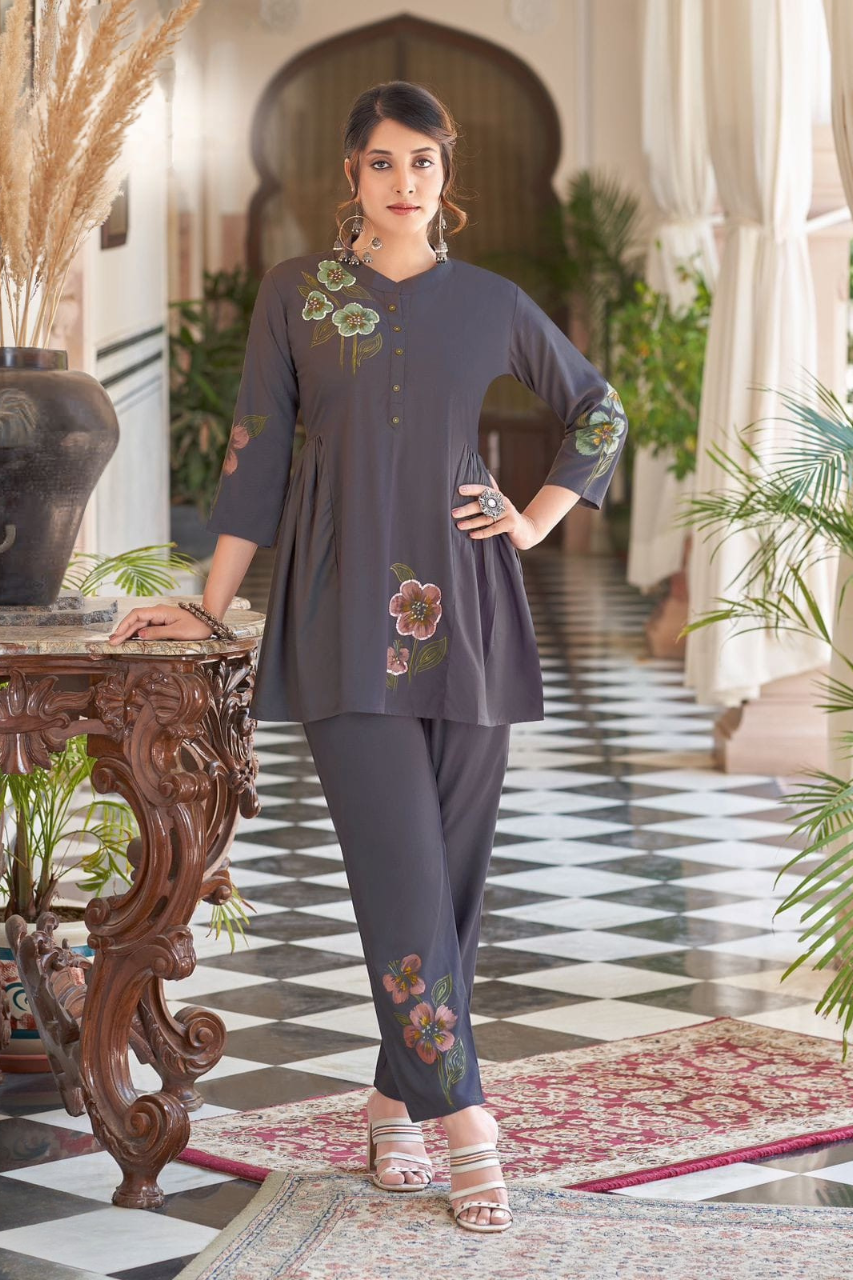 BEAUTIFUL MODERN COTTON CO-ORD SET FOR WOMEN, 4 COLORS