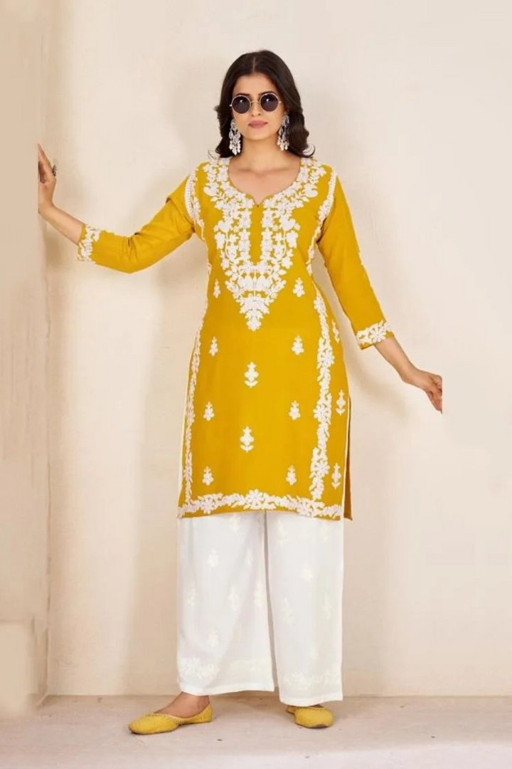 BEAUTIUL DESIGNER CHIKENKARI KURTA AND PLAZO SET FOR WOMEN