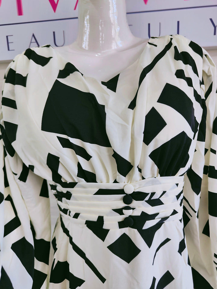 BLACK AND WHITE PRINTED IMPORTED FABRIC TUNICS FOR WOMEN