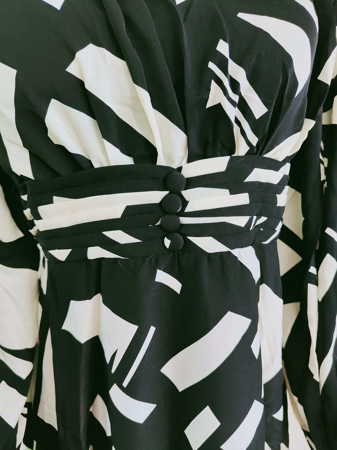 BLACK AND WHITE PRINTED IMPORTED FABRIC TUNICS FOR WOMEN