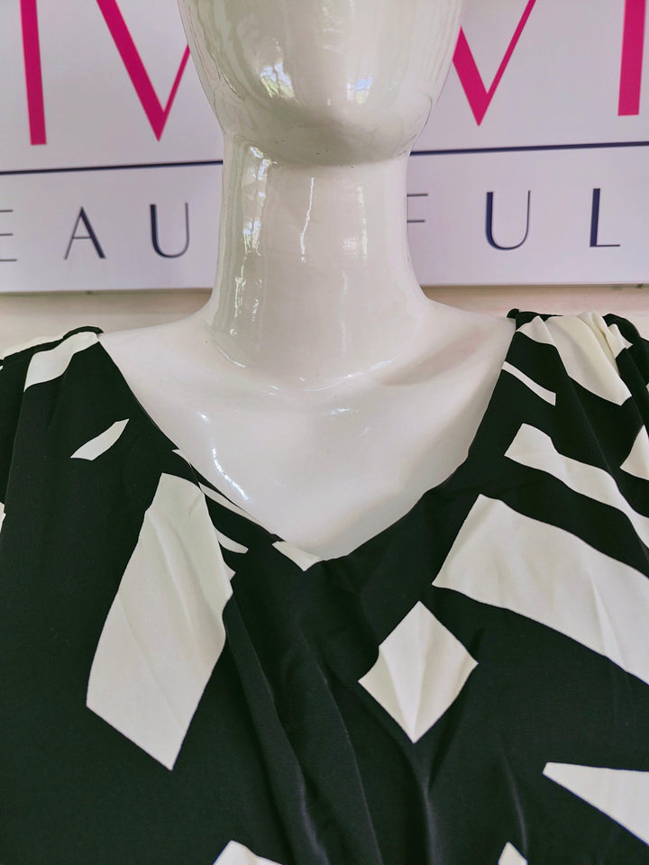 BLACK AND WHITE PRINTED IMPORTED FABRIC TUNICS FOR WOMEN
