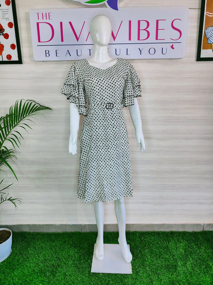 BLACK AND WHITE PRINTED IMPORTED FABRIC TUNIC DRESS FOR WOMEN  - FREE SIZE Fits M L XL 2XL