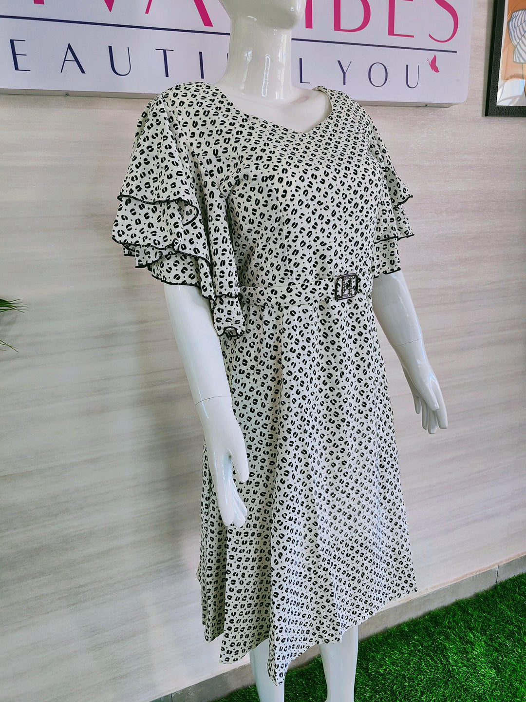 BLACK AND WHITE PRINTED IMPORTED FABRIC TUNIC DRESS FOR WOMEN  - FREE SIZE Fits M L XL 2XL