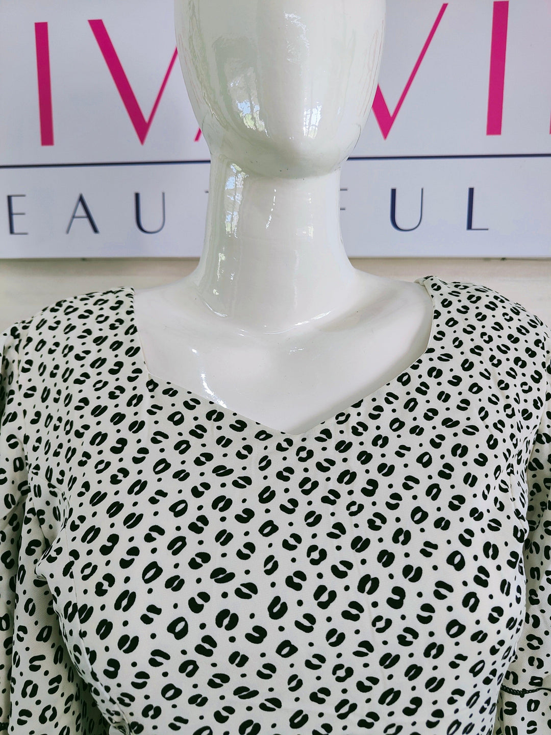 BLACK AND WHITE PRINTED IMPORTED FABRIC TUNIC DRESS FOR WOMEN  - FREE SIZE Fits M L XL 2XL
