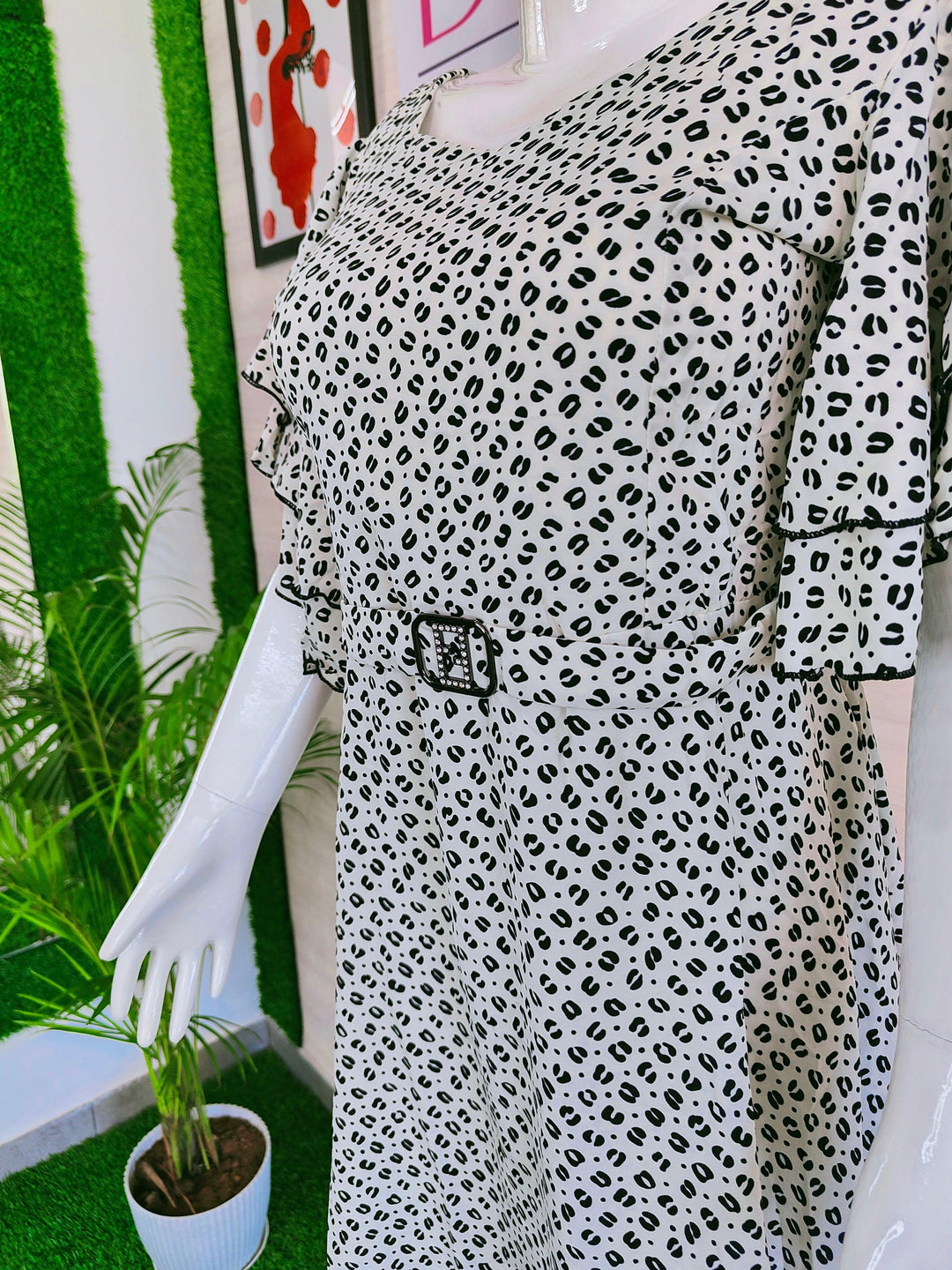BLACK AND WHITE PRINTED IMPORTED FABRIC TUNIC DRESS FOR WOMEN  - FREE SIZE Fits M L XL 2XL