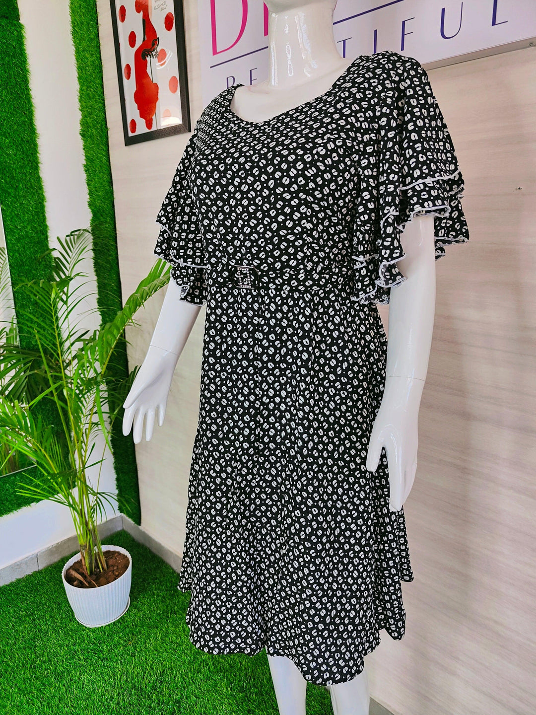 BLACK AND WHITE PRINTED IMPORTED FABRIC TUNIC DRESS FOR WOMEN  - FREE SIZE Fits M L XL 2XL