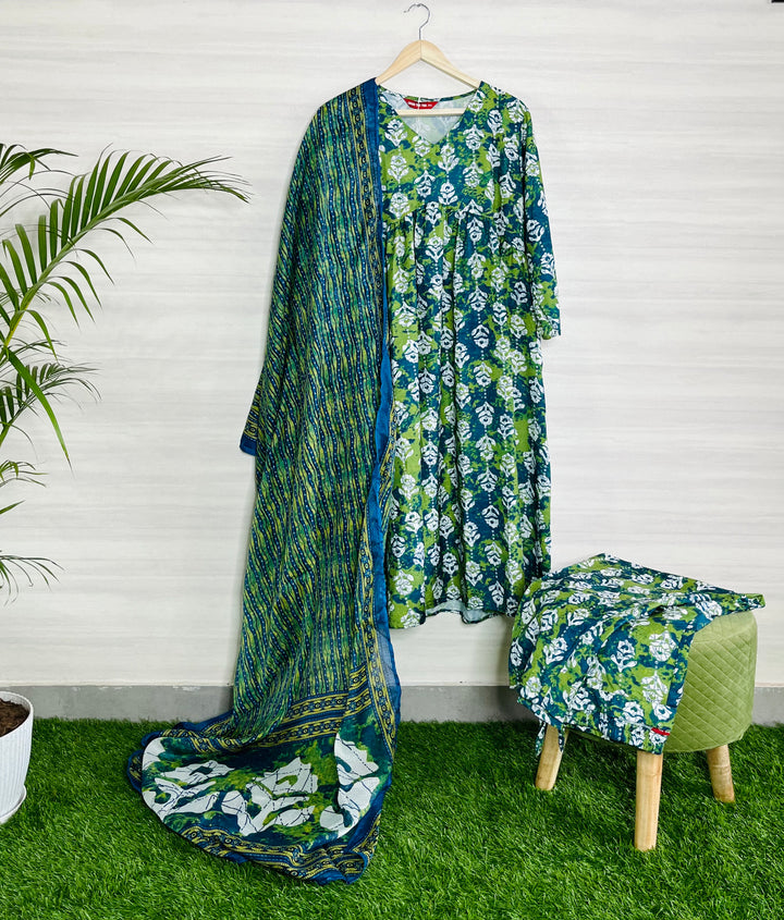 GREEN FLORAL COTTON ALIA CUT SUIT WITH DIGITAL PRINTED FLORAL DUPATTA
