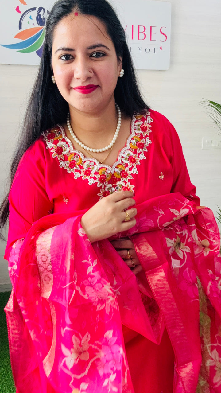Graceful Pink Soft Silk Suit with Digital Printed Dupatta - Perfect Blend for Weddings and Festivals
